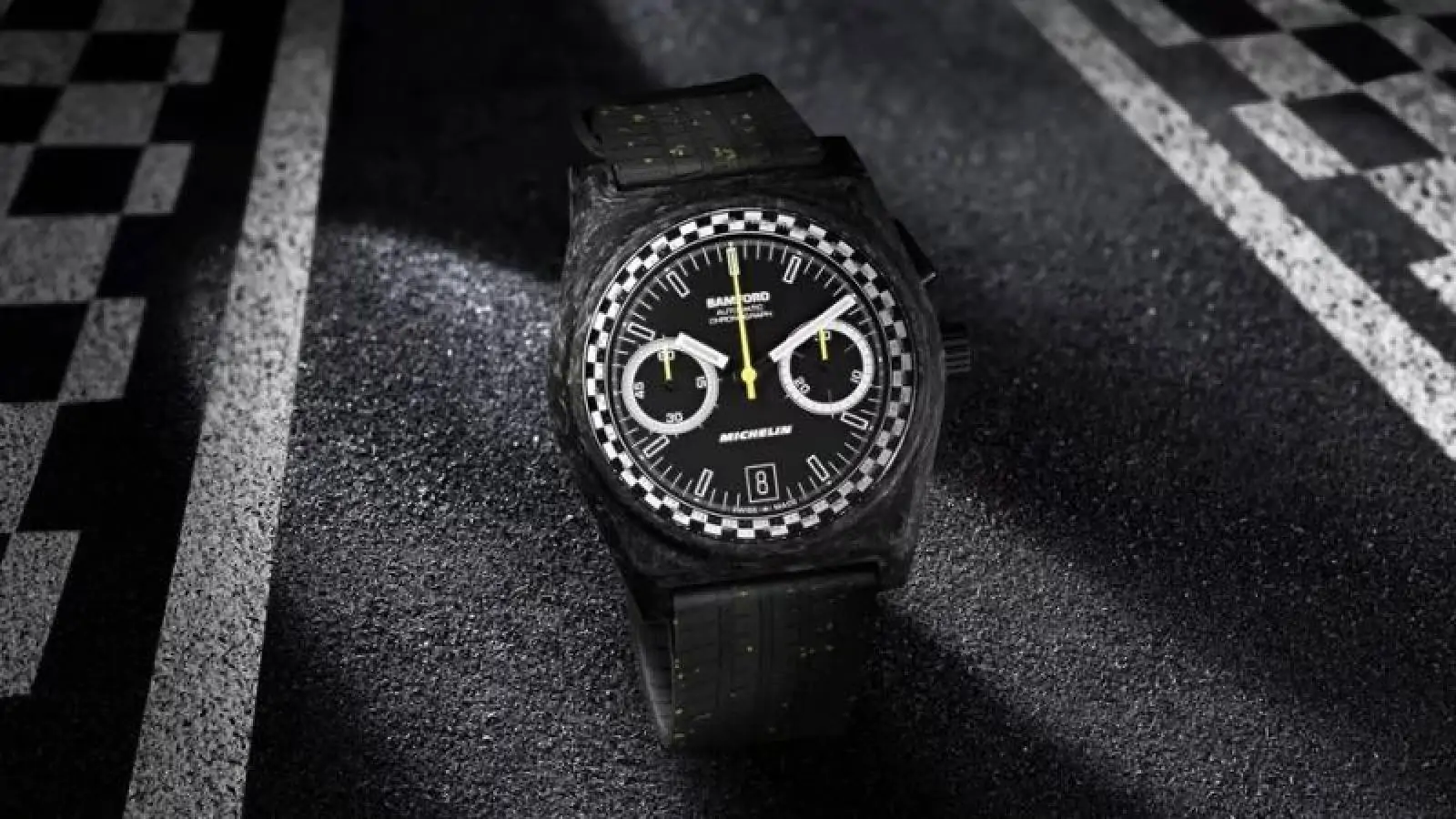 Relógio limitado a 133 unidades tem pulseira de pneus reciclados e pode ser seu por R$ 16 mil