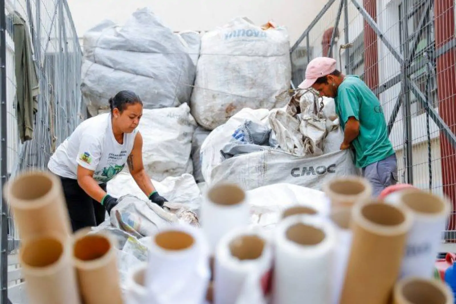 Começa coleta seletiva de recicláveis no calçadão e centro de Rio Preto