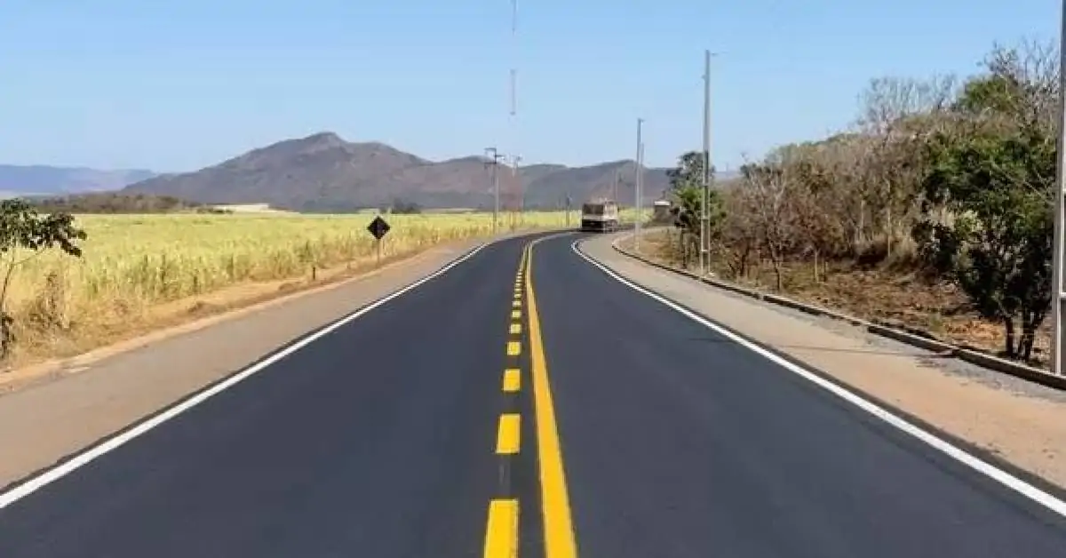Utiliza&ccedil;&atilde;o de asfalto-borracha em recupera&ccedil;&atilde;o de rodovias garante mais seguran&ccedil;a aos usu&aacute;rios