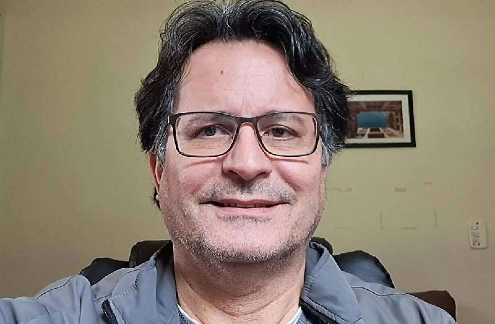 'Não faz sentido estarmos importando e exportando resíduos', alerta pesquisador