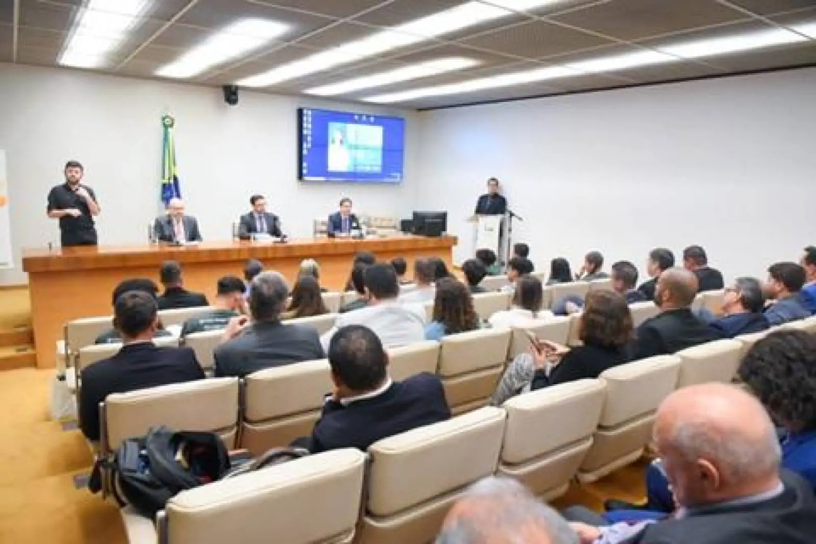 Seminário “Economia Circular e Sustentabilidade” marca início do Mês da Sustentabilidade