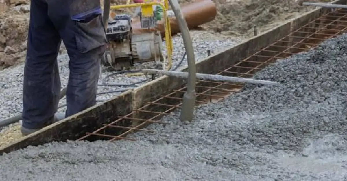 Novo tipo de concreto promete ser mais barato por usar reciclagem de pneus usados na produção
