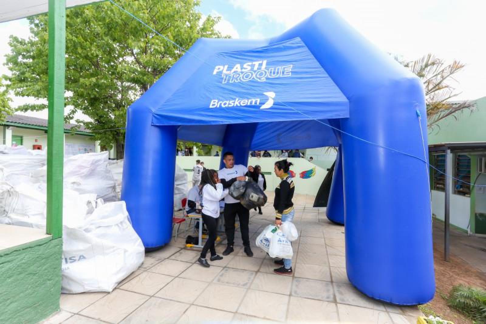 Ação recolhe quase 2 toneladas de resíduos em Triunfo