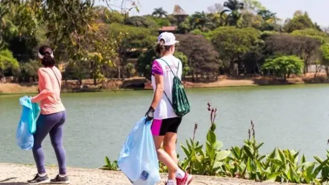 Ação sustentável recolhe lixo na Pampulha e encaminha para a reciclagem