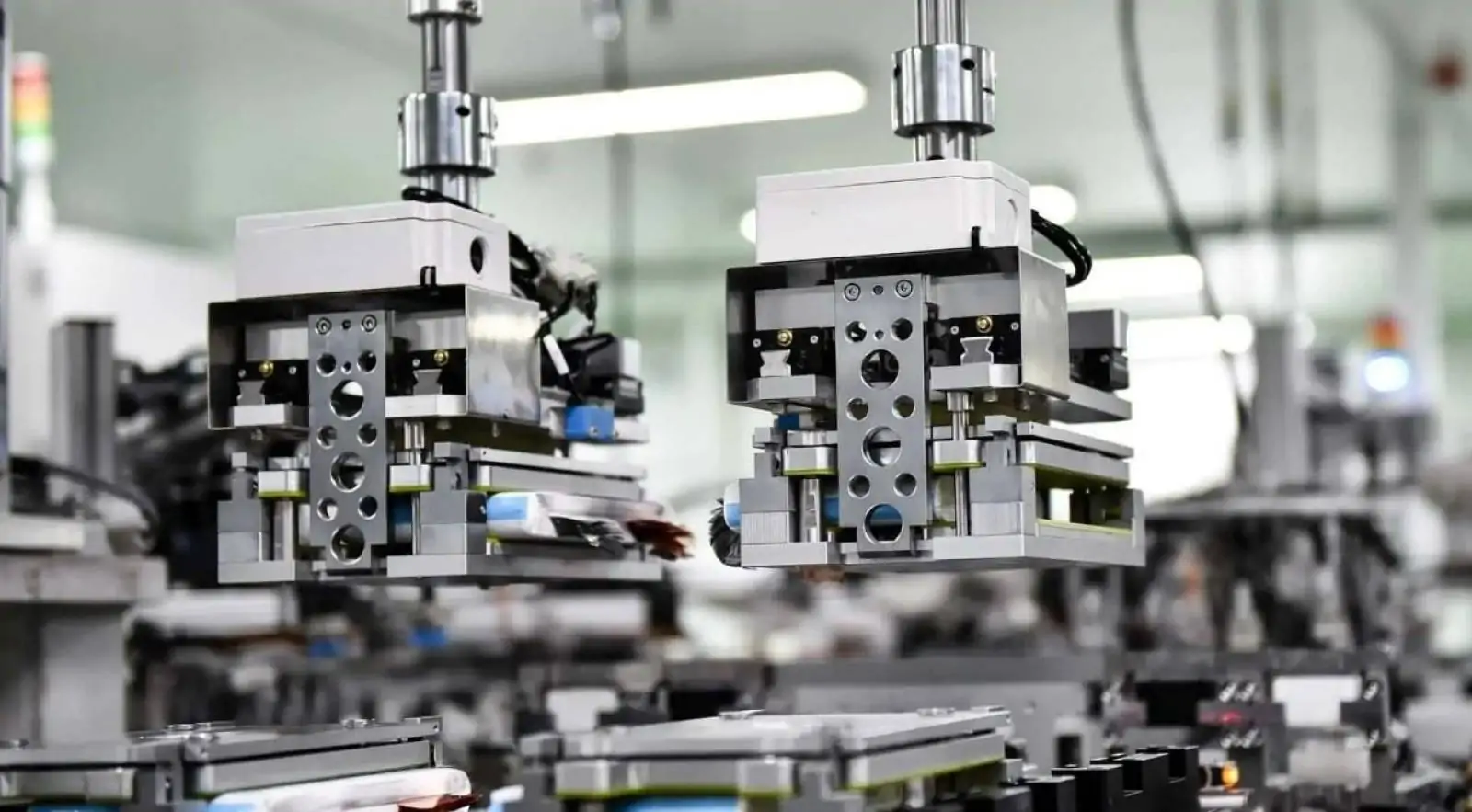 Baterias de carros elétricos: descarte correto custa menos que a mineração