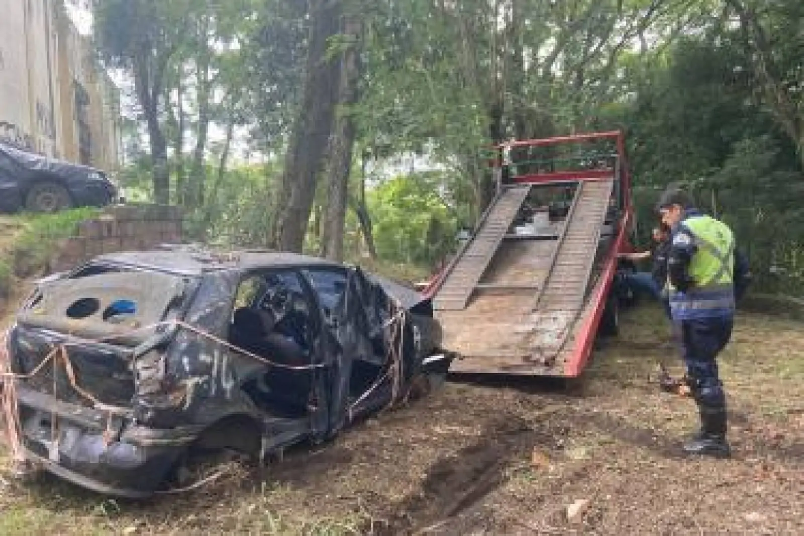 Carros abandonados recolhidos pela EPTC são encaminhados para reciclagem