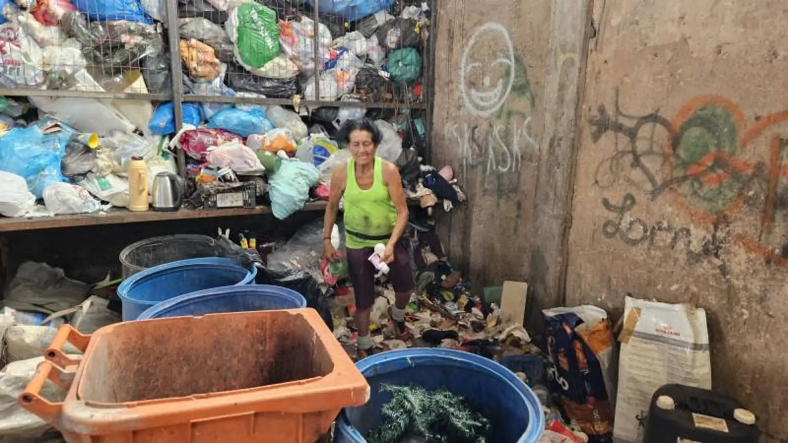 Catadores de cooperativas em Porto Alegre só recebem pela venda do resíduo