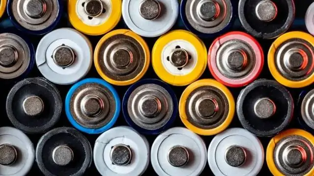 China investe em tecnologia de reciclagem para enfrentar desafio de descarte de baterias de energia