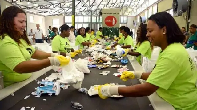 CMTU renova contrato com cooperativas de reciclagem de Londrina