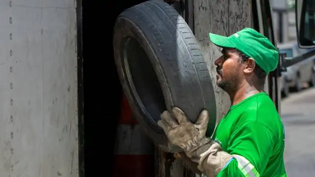 Com o serviço Cata-Pneu, Prefeitura promove logística reversa e destinação correta de pneus inservíveis