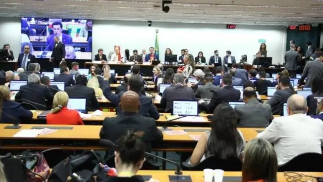 Comissão aprova o fim da escala 6x1 e a redução da jornada de 44 para 40 horas semanais  