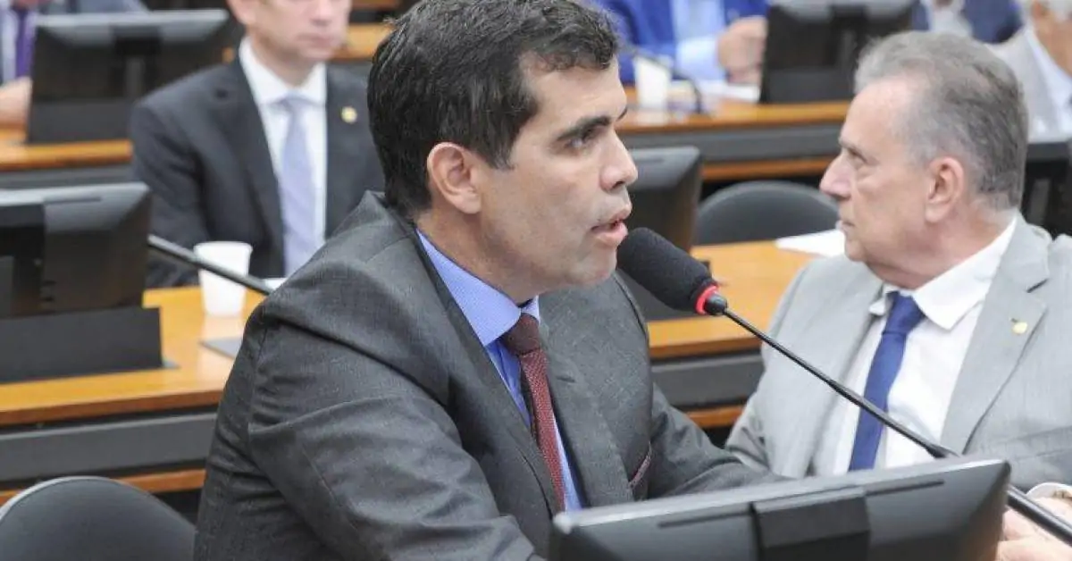 Comissão aprova projeto que beneficia indústria de reciclagem brasileira
