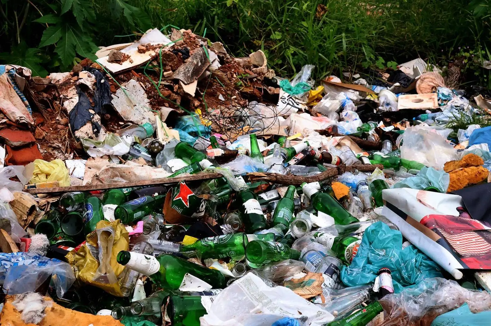 Crise sem precedentes na reciclagem do Brasil após quase 14 anos de Política Nacional