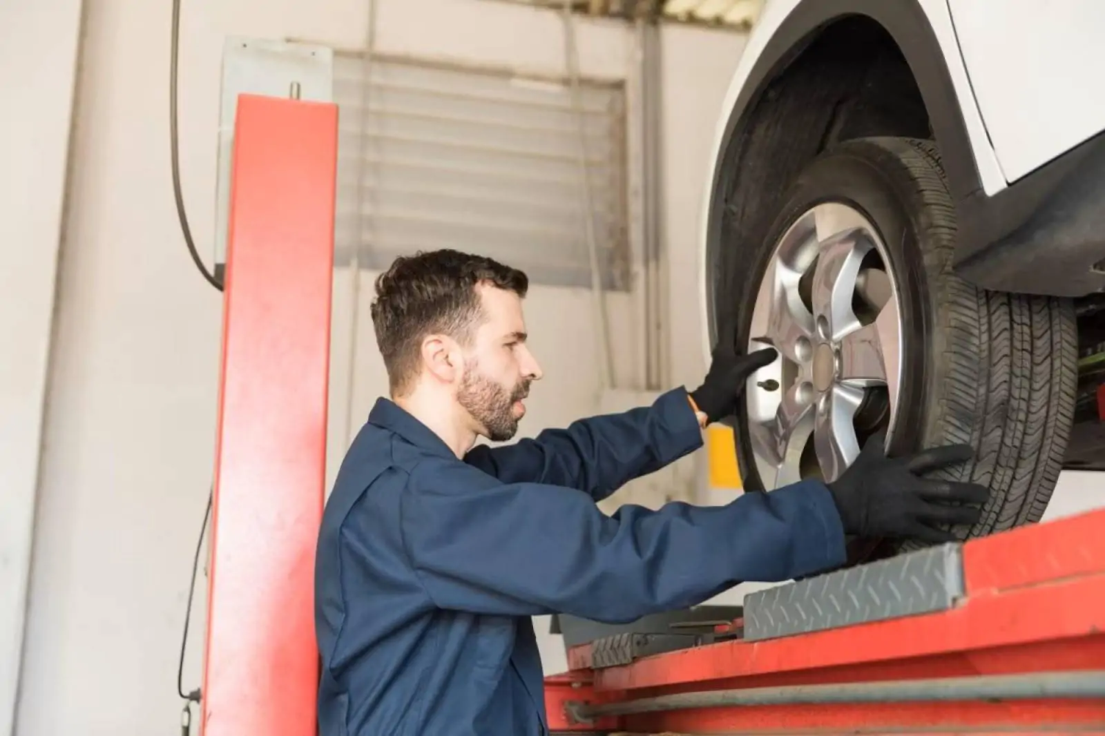 Cuide bem dos pneus do carro