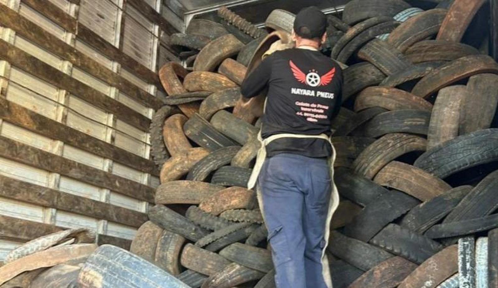 Ecoponto descarta corretamente 100m³ de pneus