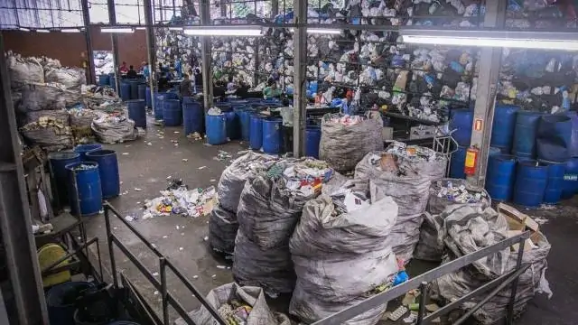Extinção de fundos municipais pode acabar com participação popular em áreas como reciclagem