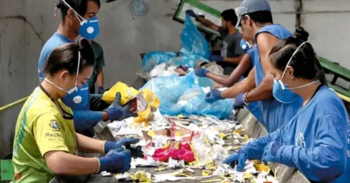 Fórum debate cadeia do lixo e reciclagem na Baixada Santista