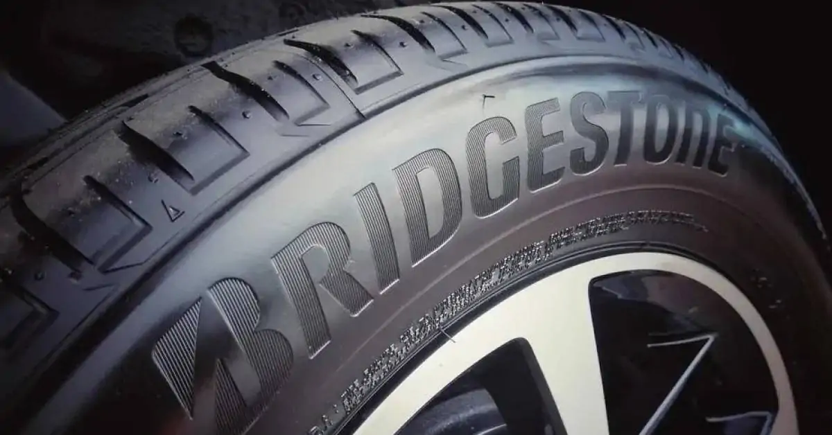 Garrafa plástica, aço e borracha cultivada no deserto: Bridgestone cria pneus com 75% de materiais reciclados e renováveis