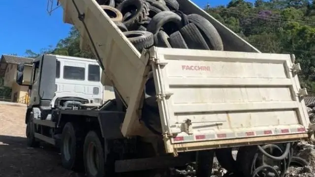 Gaspar encaminha cerca de 3 toneladas de pneus para a reciclagem