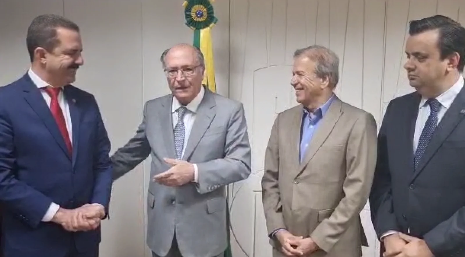 Grande conquista: governo anuncia aumento da alíquota de importação da borracha natural