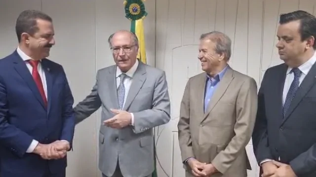 Grande conquista: governo anuncia aumento da alíquota de importação da borracha natural