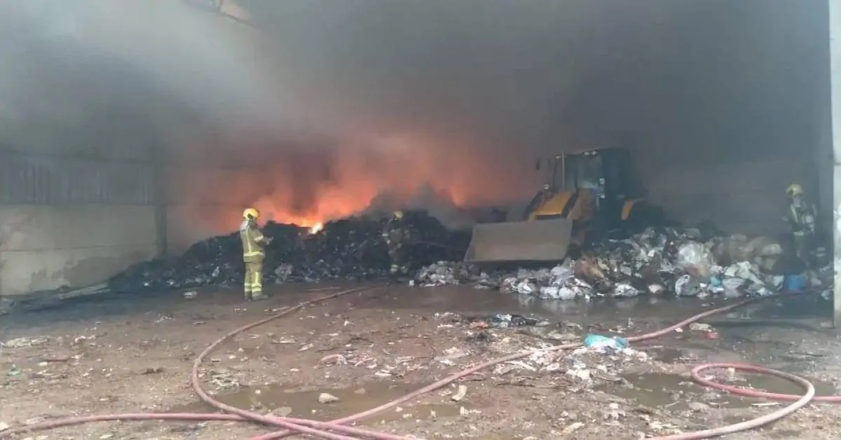 Incêndio atinge associação de reciclagem em Caxias do Sul
