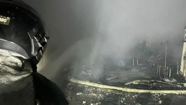 Incêndio atinge empresa de reciclagem em Itaquaquecetuba