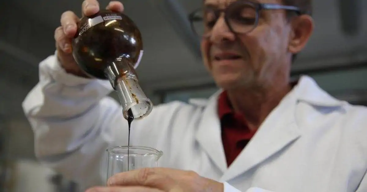 Inédita no RS, transformação de pneus em combustíveis é viabilizada por pesquisa da UCS