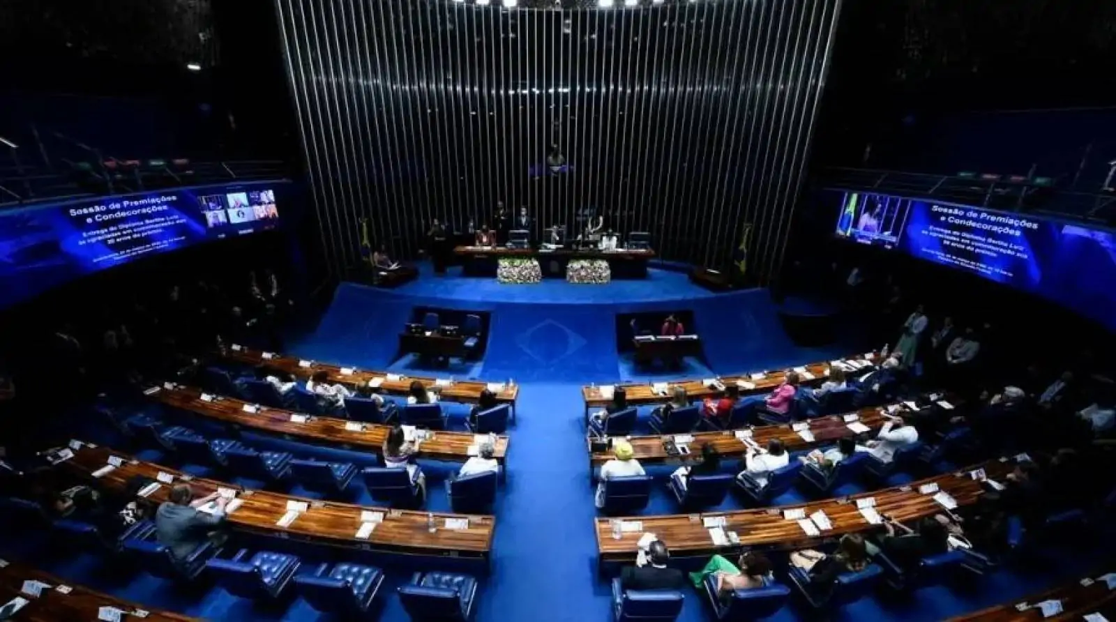 Isenção de tributos para serviços de reforma de pneus é aprovada em Comissão do Senado