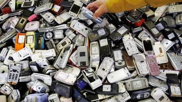 Logística e educação ambiental são desafios para reciclagem de eletrônicos, dizem associações