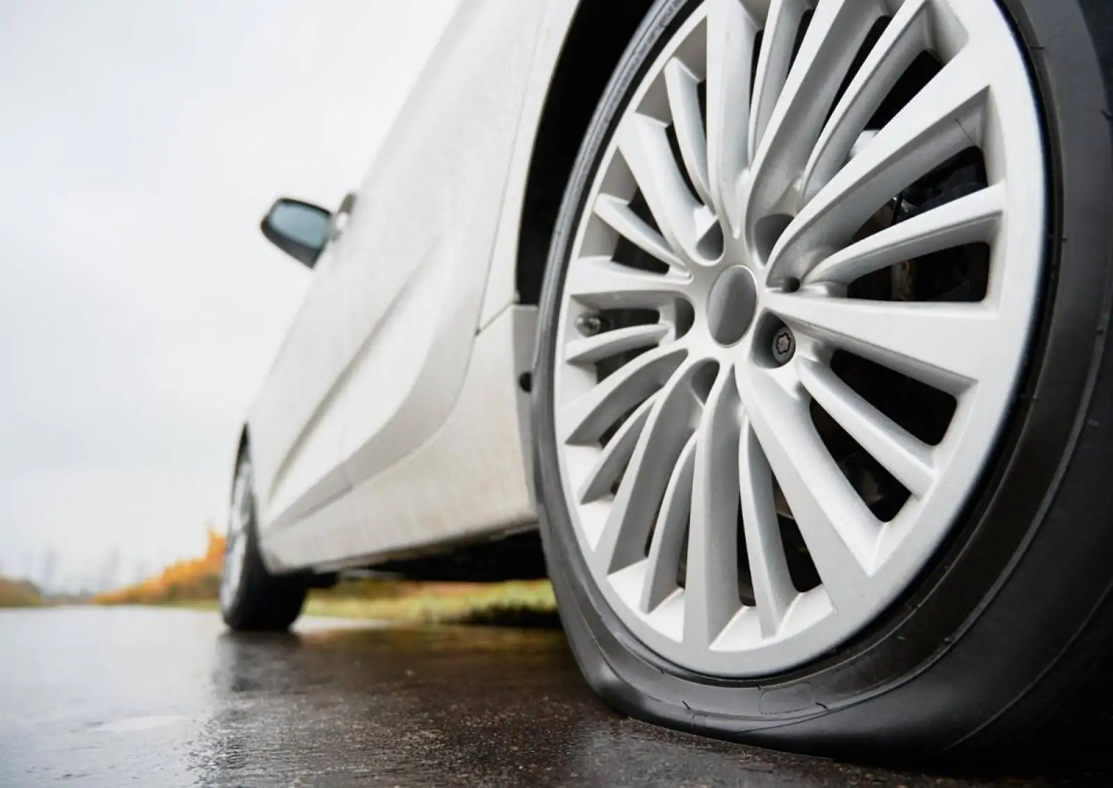 Marca israelense de pneus que rodam murchos planeja fábrica no Brasil assim que “desvendar” tributos