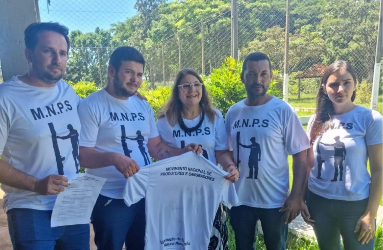 Movimento de produtores da borracha busca apoio de Beth Sah&atilde;o