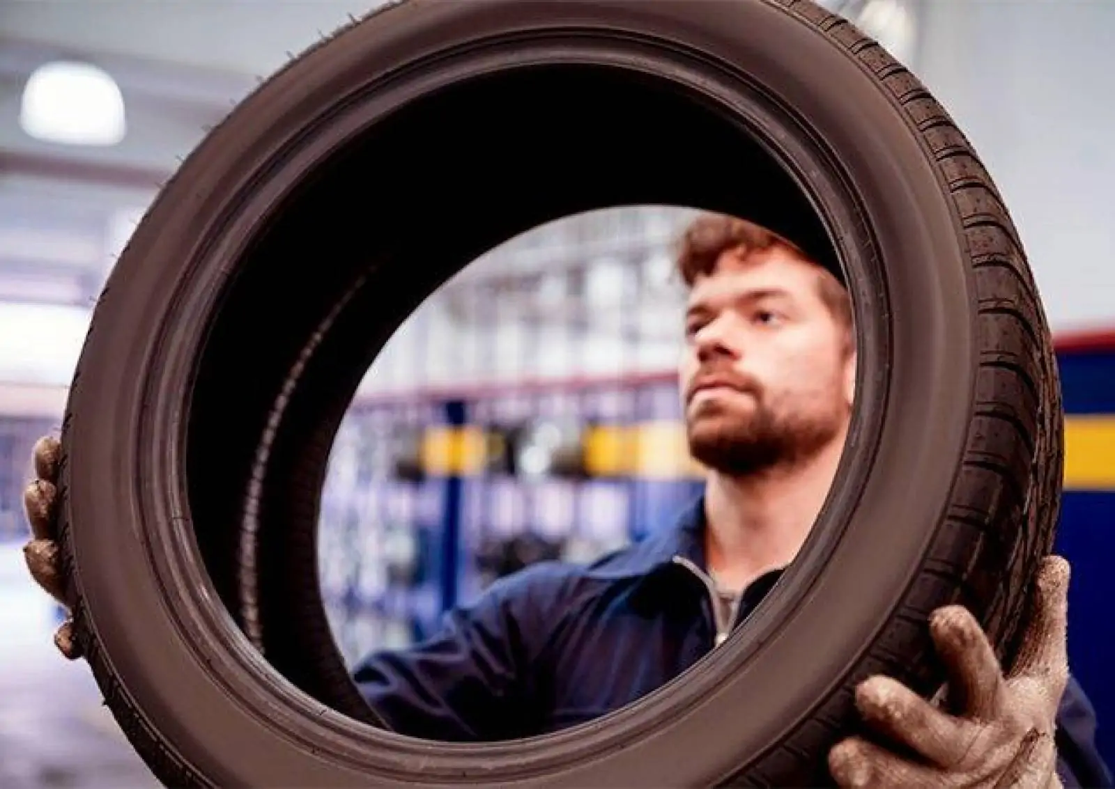 Os meses de calor demandam uma série de cuidados especiais para o seu veículo, e os pneus merecem atenção redobrada.