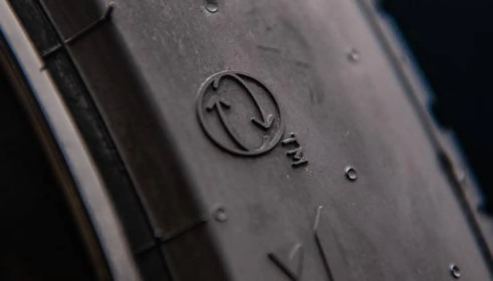 Pirelli lança pneu com mais de 70% de materiais sustentáveis