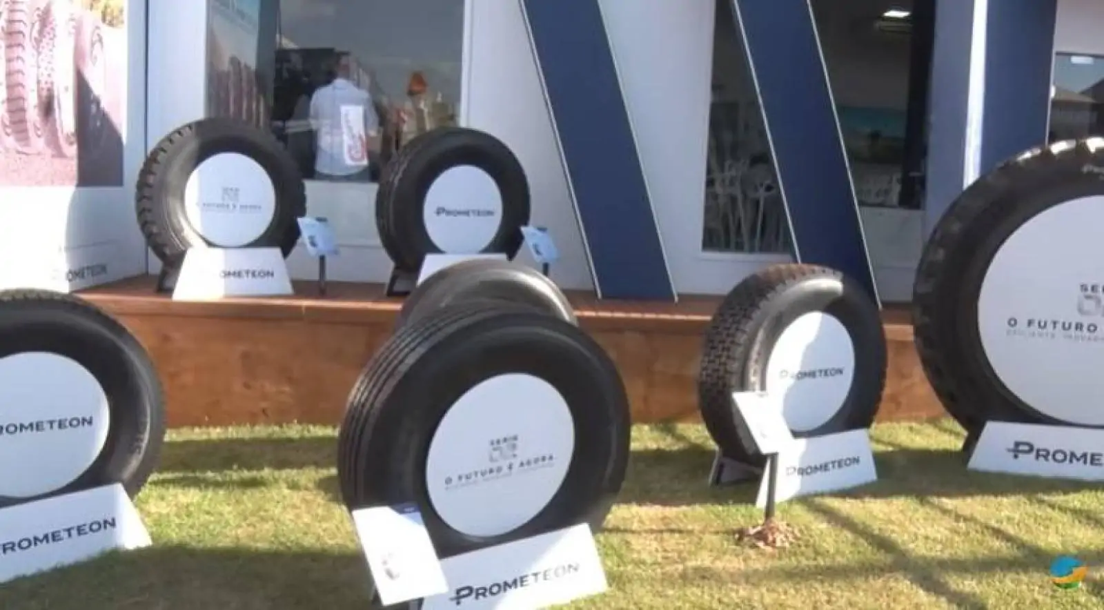 Pneu não é só borracha: novas tecnologias para máquinas agrícolas ajudam a economizar combustível e minimizar compactação do solo