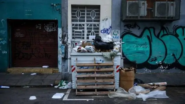 Por que a coleta seletiva não avança em Porto Alegre