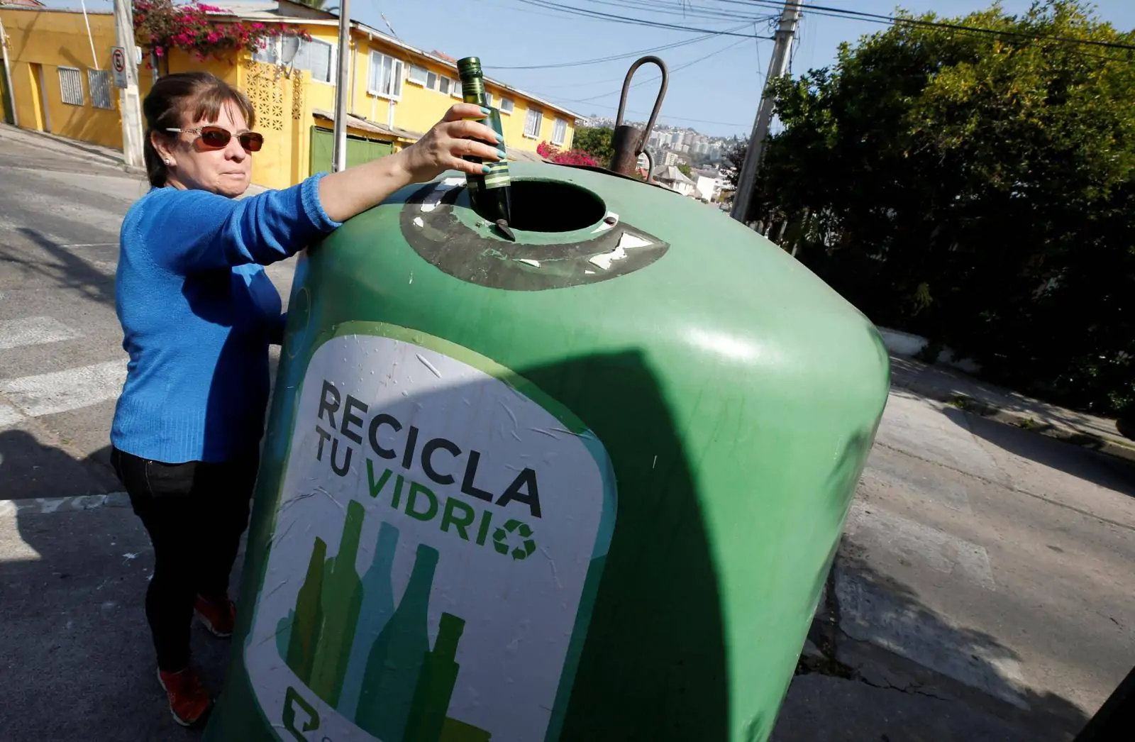 Por que o vidro é o material menos reciclado no Brasil?