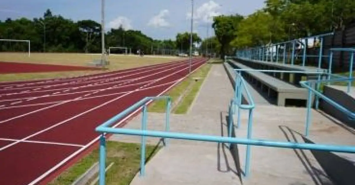 Prefeitura de Campo Bom reinaugura pista de atletismo do Parcão