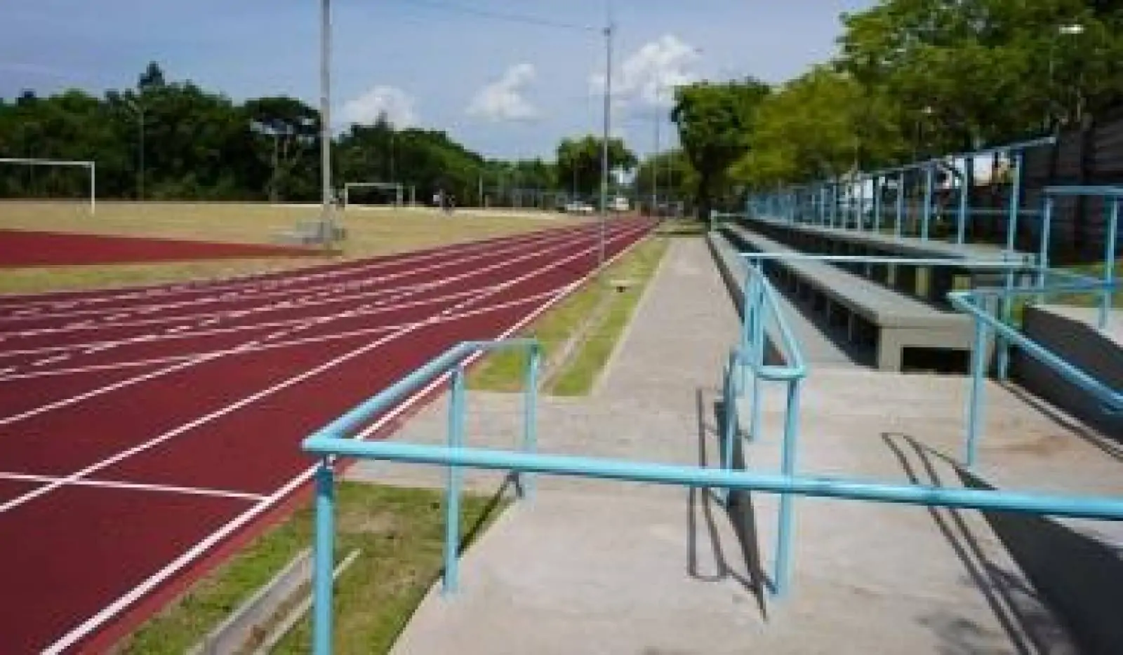 Prefeitura de Campo Bom reinaugura pista de atletismo do Parcão