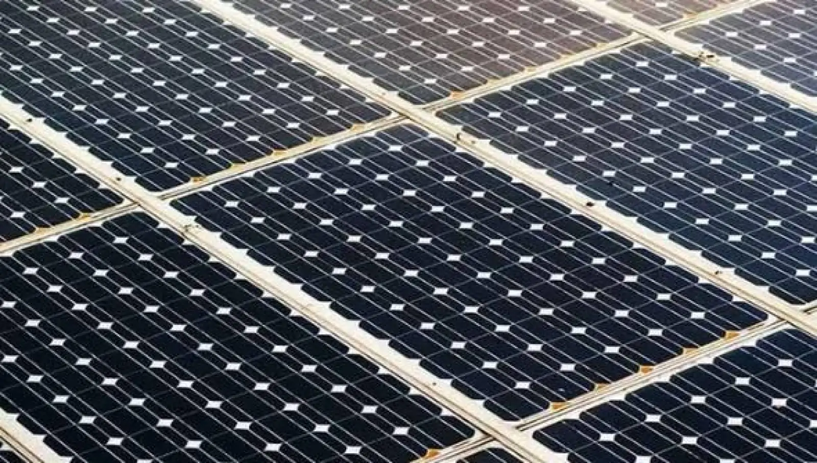 Reciclagem de painéis deverá formar mercado de US$ 477 milhões em 2032