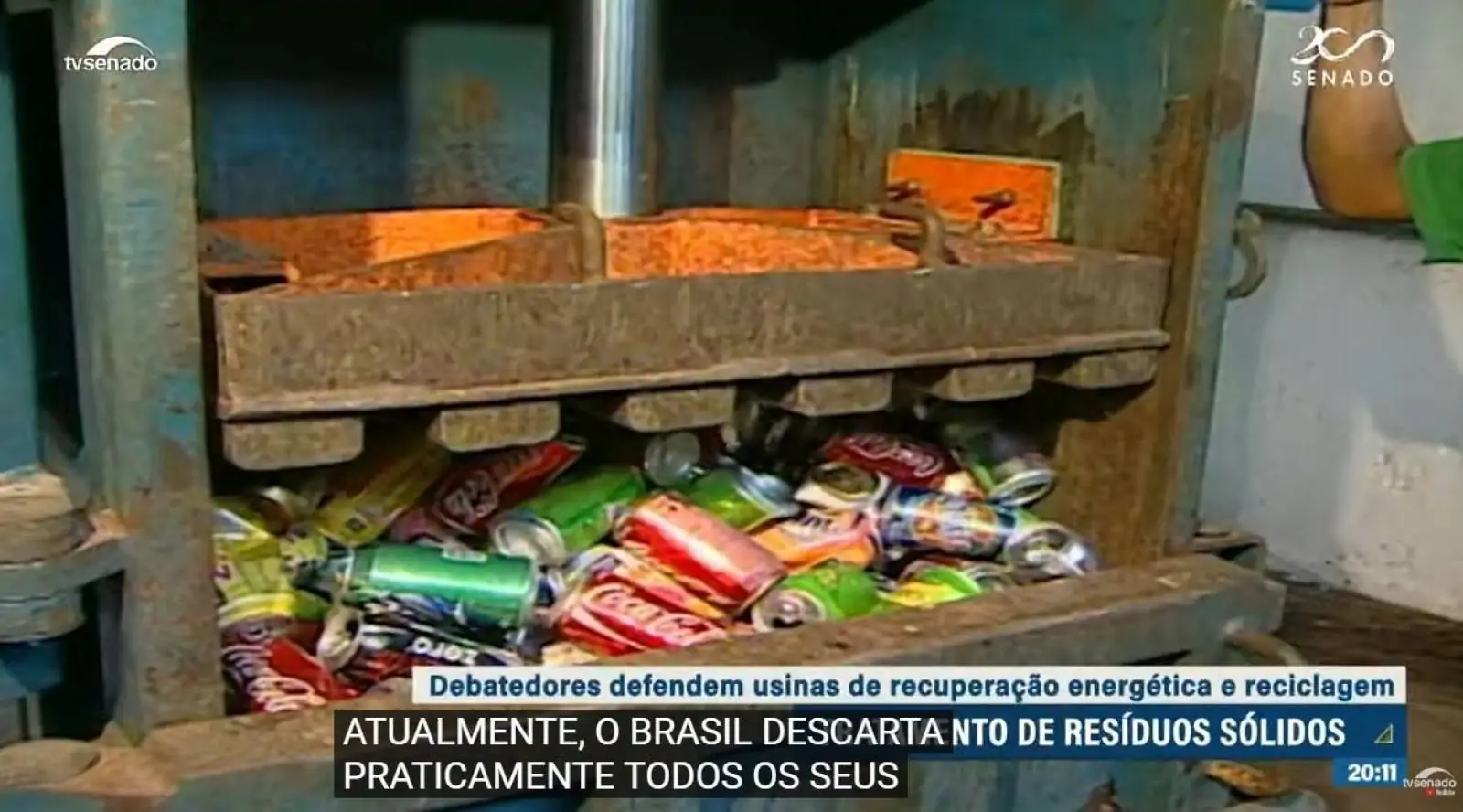 Reciclagem e recuperação energética amenizam danos do lixo, aponta debate