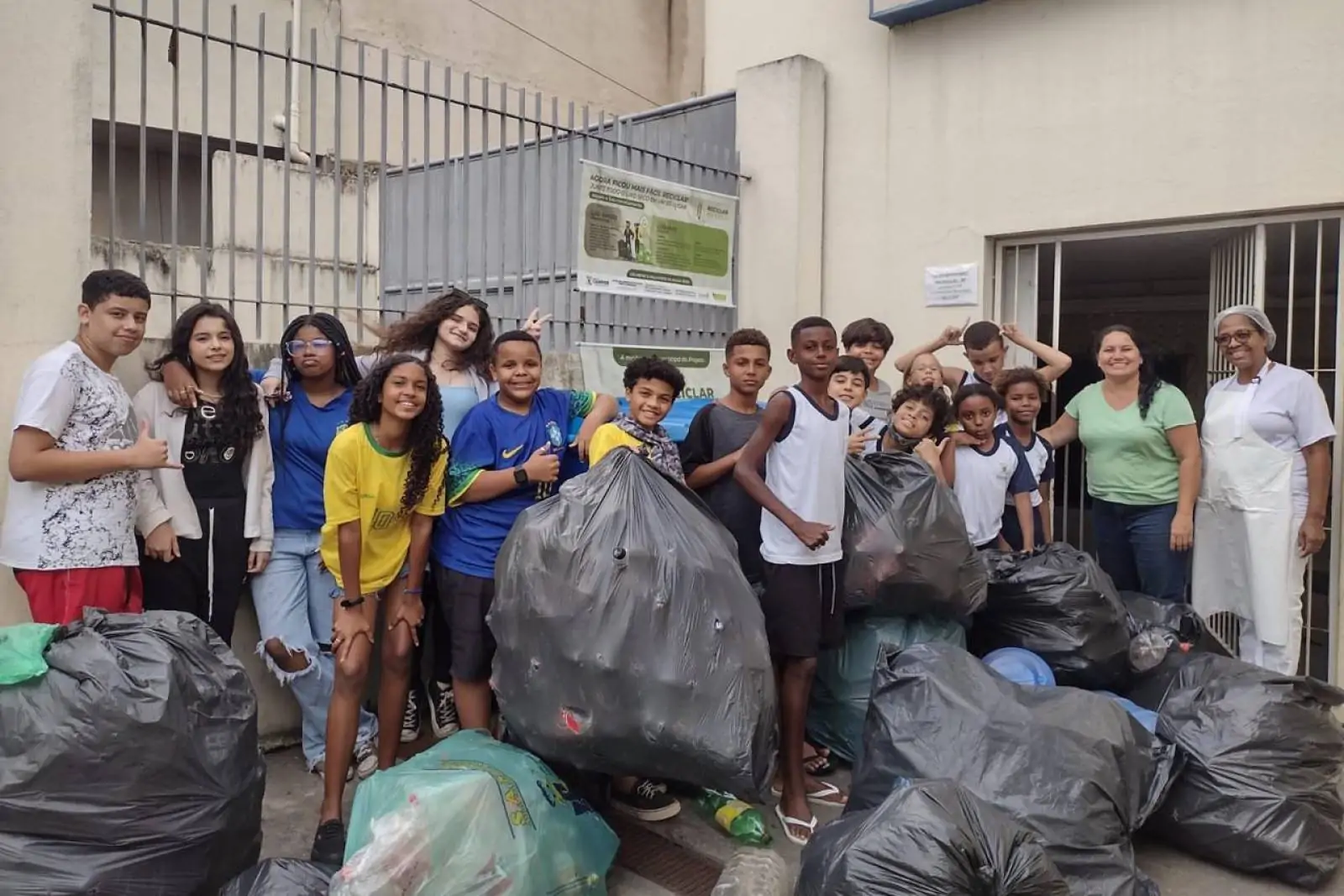 Reciclar na Rede recolheu mais de 27 mil containers de lixo reciclável