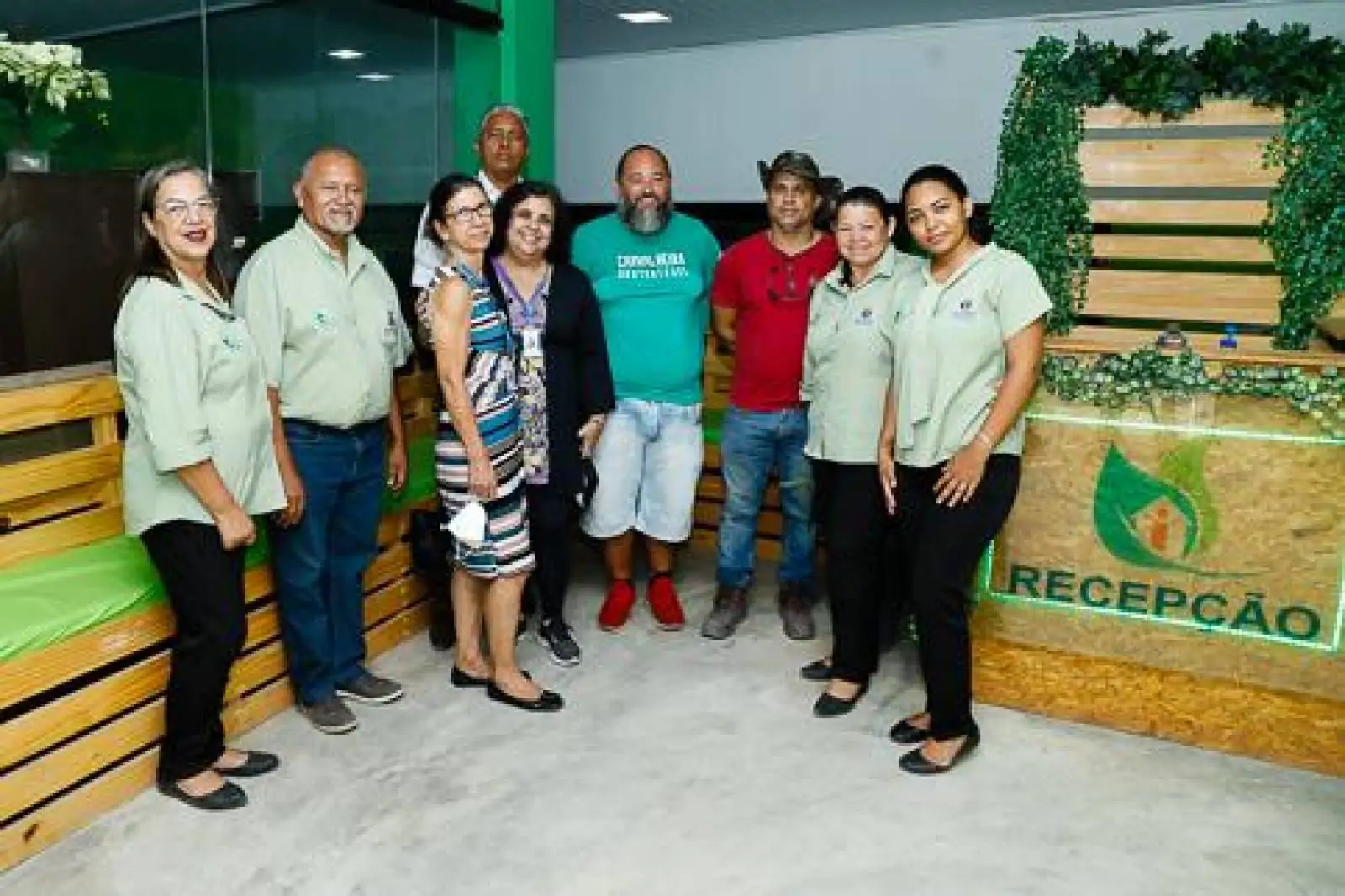 Representantes do TRT-6 visitam cooperativa de reciclagem em Olinda