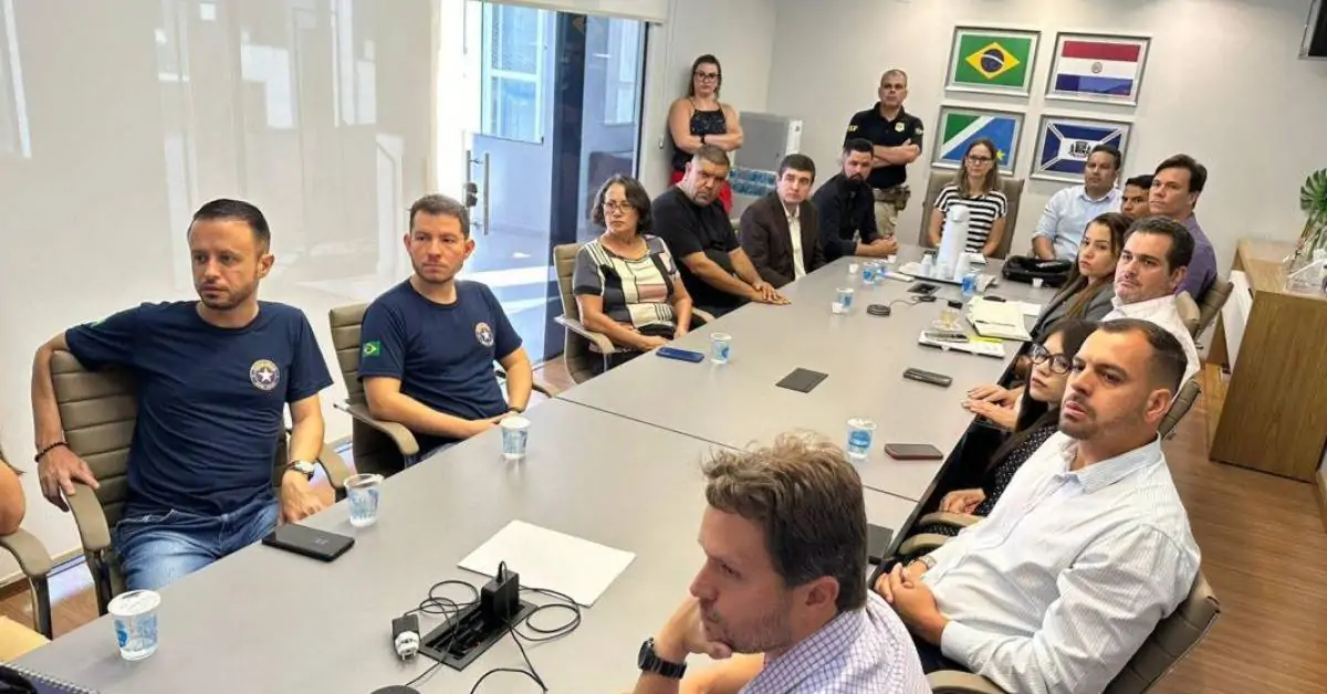 Reunião tratou da destinação correta de pneus inservíveis em Ponta Porã
