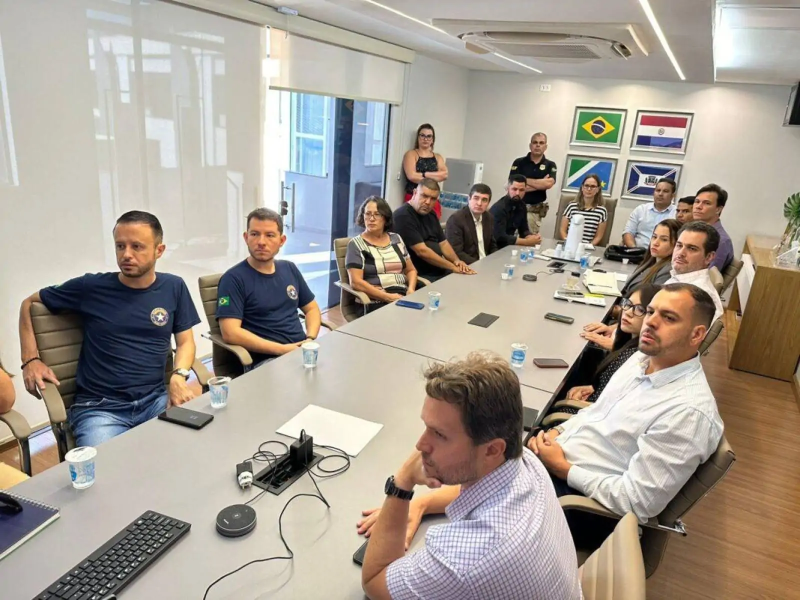 Reunião tratou da destinação correta de pneus inservíveis em Ponta Porã