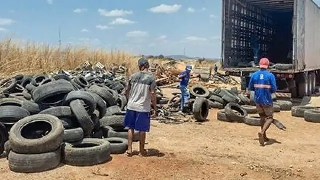 SEMMA acompanha nova etapa de recolhimento de pneus inservíveis em Várzea Alegre