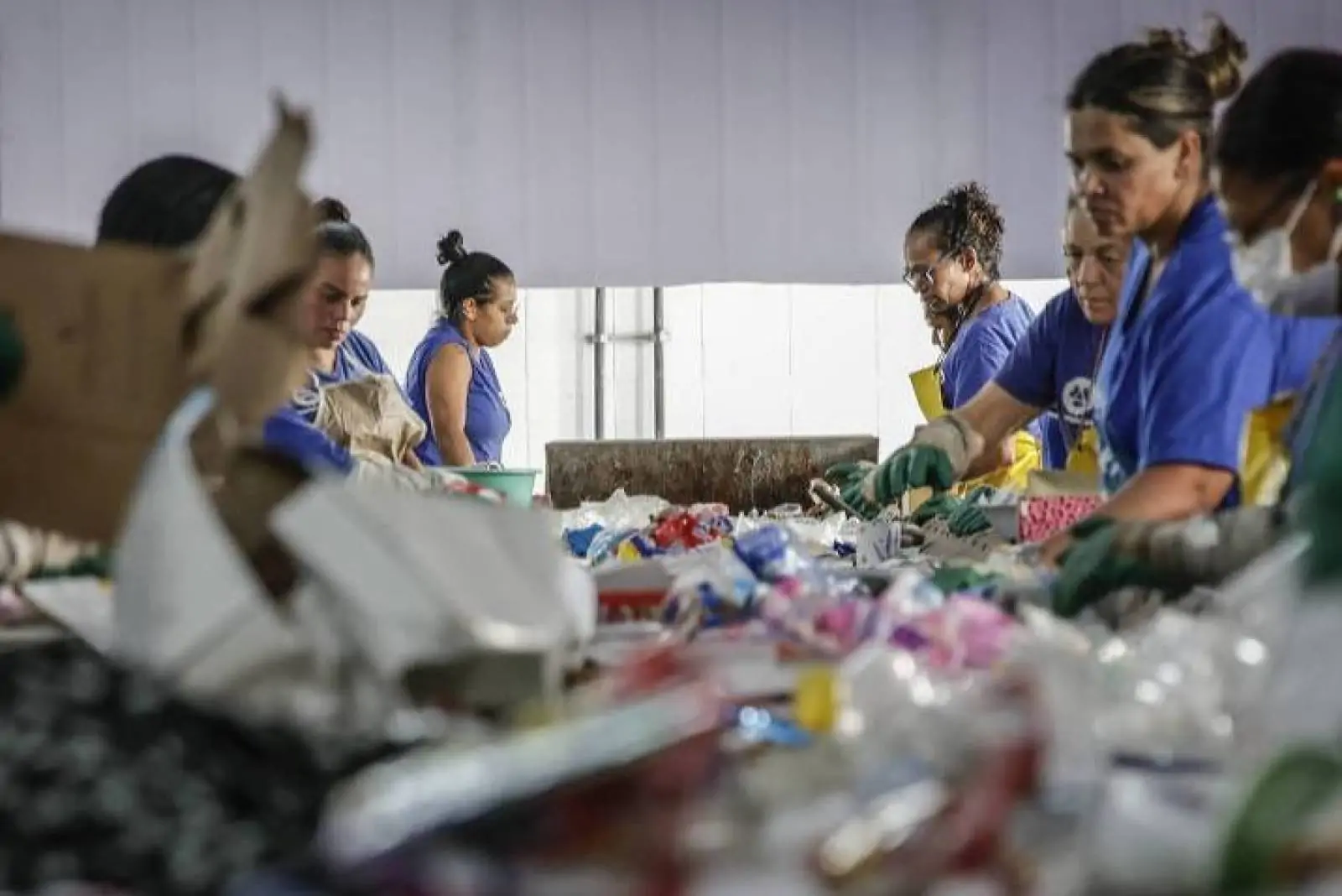 Só 6,9% dos materiais usados no mundo são reciclados, diz estudo