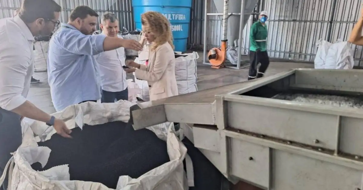 Suframa conhece empresa recicladora de pneus e discute alteração de PPB