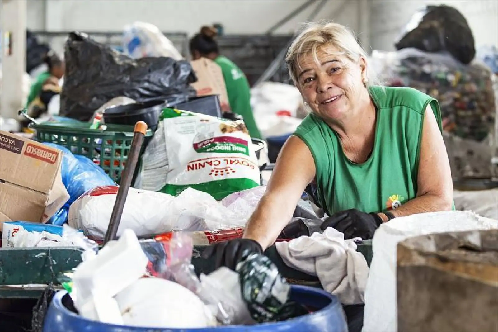Trabalhadoras das associações de reciclagem de Curitiba sustentam famílias