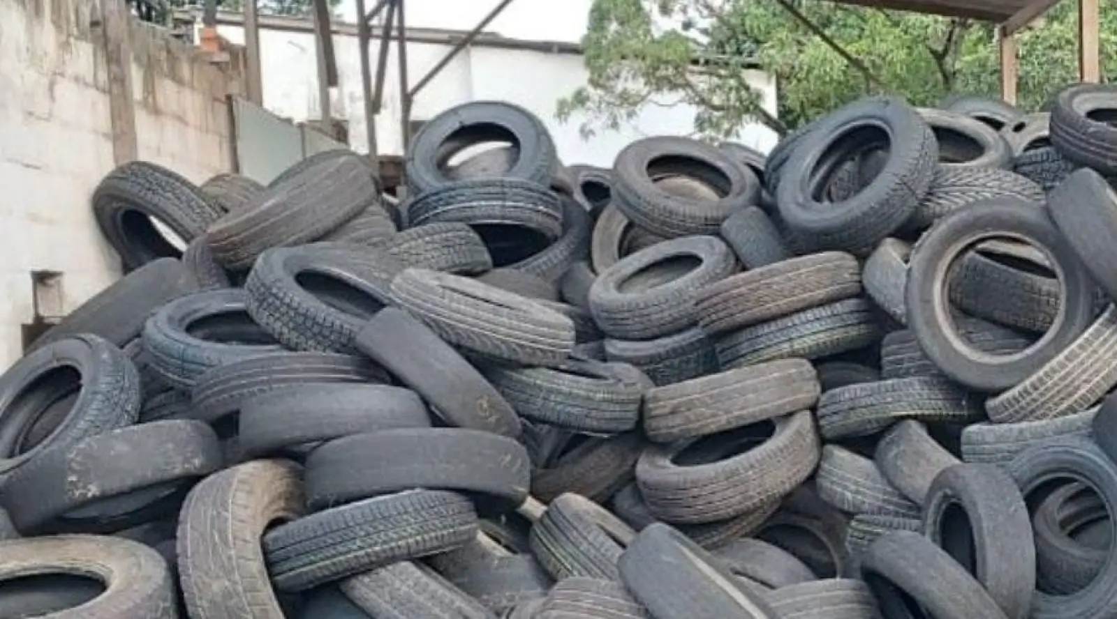 Vila Velha disponibiliza ecoponto para recebimento de pneus usados